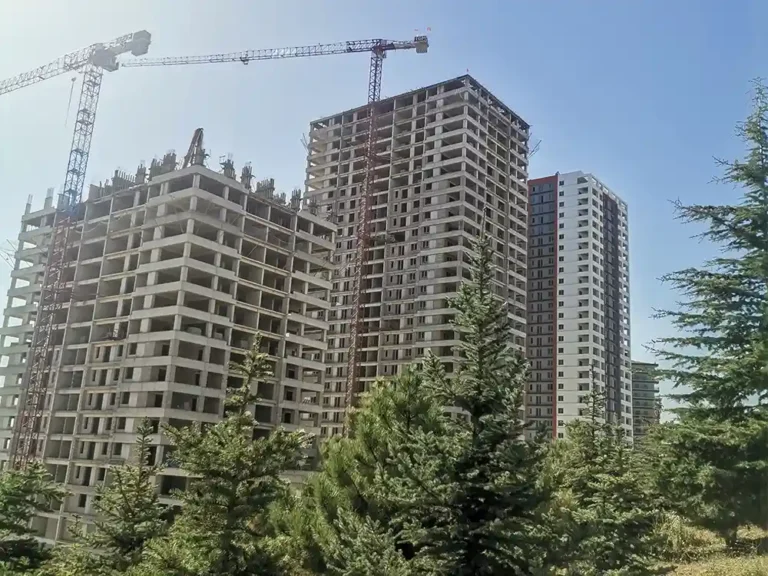 ank-skyline8